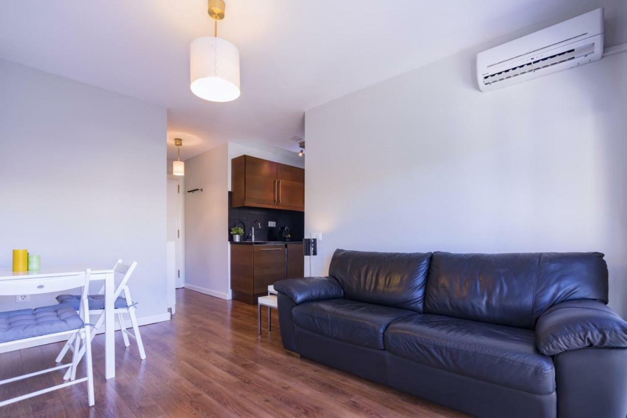 Malagueta Cool Beach Apartment Малага Экстерьер фото